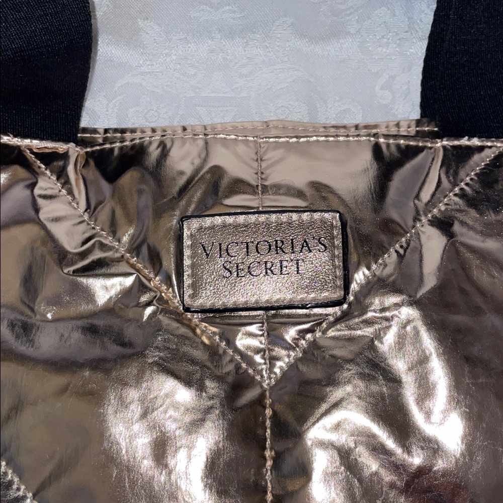 VICTORIA’S SECRET Metallic Tote Bag - Picture 2 of 4